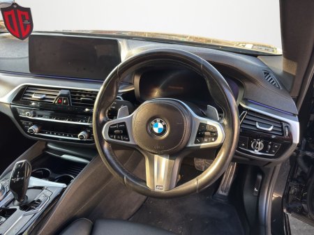 2022 BMW 5 Series - thumbnail 11