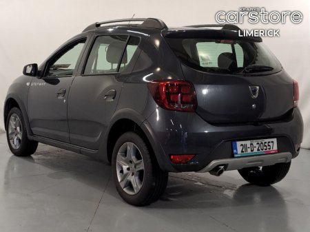2021 Dacia Sandero Stepway Blue dCi 95 STEPWAY Alternative €13,880 thumbnail
