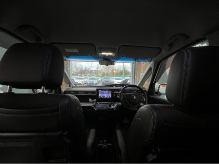 2019 Honda Stepwagon - thumbnail 16