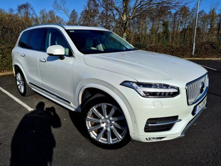 2017 Volvo XC90 - thumbnail 4