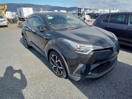 2017 Toyota C-HR - thumbnail 1