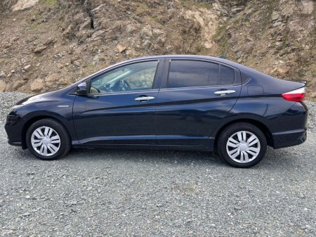 2019 Honda Grace - thumbnail 5