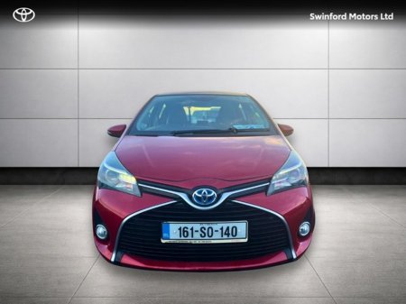 2016 Toyota Yaris YARIS HYBRID LUXURY MC thumbnail