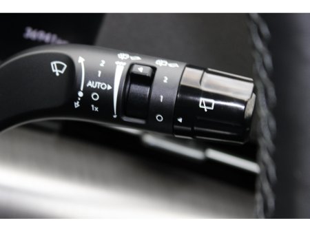 2023 Hyundai Kona 1.6 HYBRID Elegance Auto €31,950 thumbnail