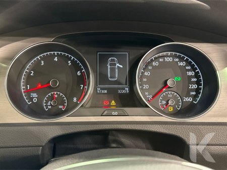 2016 Volkswagen Golf - thumbnail 16