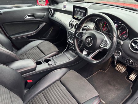 2018 Mercedes-Benz CLA Class - thumbnail 5