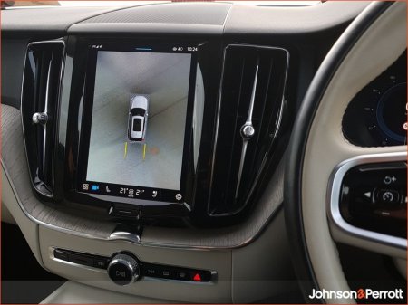 2023 Volvo XC60 T6 350bhp AWD PHEV Plus Bright (Two Year Warranty + Two Year Service Plan) €52,900 thumbnail