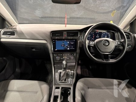 2020 Volkswagen Golf ESTATE AUTOMATIC 1.2L TSI - REVERSE CAMERA - UPGRADED ALLOY WHEELS - PADDLE SHIFT - DIGITAL DASH - CRUISE CONTROL - A/C HEATING CONTROLS €20,950 thumbnail