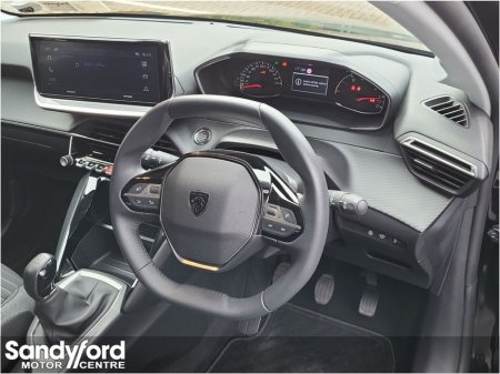 2025 Peugeot 208 - thumbnail 9