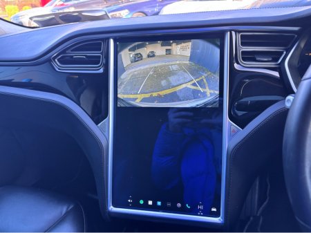 2016 Tesla Model S E 70D 5DR A €17,950 thumbnail