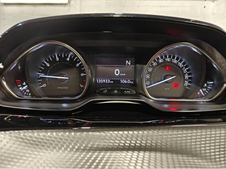 2015 Peugeot 2008 ALLURE 1.2 PURETECH AUTOMATIC €8,250 thumbnail