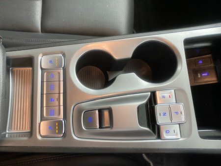 2023 Hyundai Kona - thumbnail 19