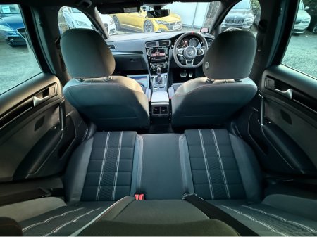 2016 Volkswagen Golf - thumbnail 11