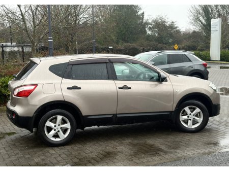 2012 Nissan Qashqai 1.6 CVT XE €4,950 thumbnail