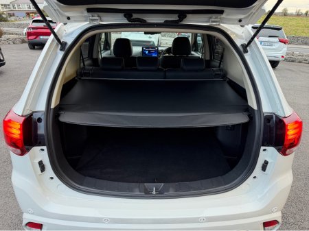 2019 Mitsubishi Outlander - thumbnail 32