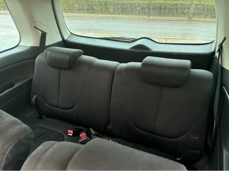 2008 Mazda Premacy Biante DBA-CCEFW 5DR AUTO €2,950 thumbnail