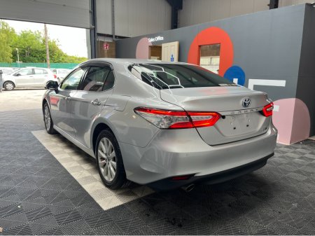2019 Toyota Camry 2019 TOYOTA CAMRY 2.5 HYBRID / 69k KMs / REVERSE CAMERA , ADAPTIVE CRUISE & MORE €23,950