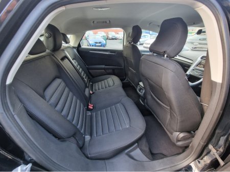 2016 Ford Mondeo - thumbnail 31