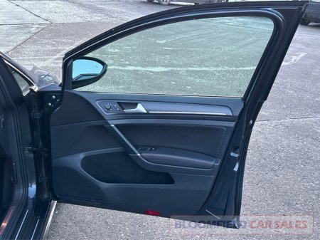 2018 Volkswagen Golf GTI PERFORMANCE , DSG // IMMACULATE €27,950 thumbnail