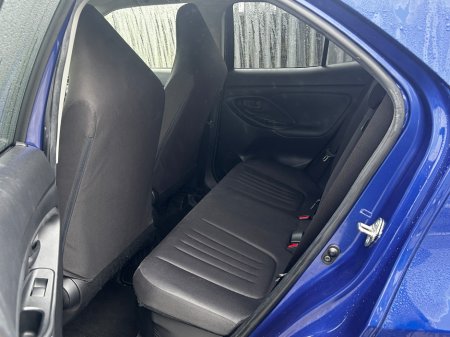 2021 Toyota Yaris Cross - thumbnail 9