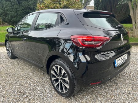 2023 Renault Clio - thumbnail 2