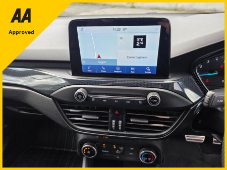 2022 Ford Focus - thumbnail 16