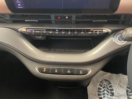 2025 Fiat 500e Icon 42KWH 3DR Auto €19,950 thumbnail