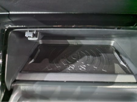 2024 Peugeot 2008 EV GT (50KWH BATTERY) AUTOMATIC **ONE OWNER / TOP SPEC / APPLE CARPLAY / CRUISE CONTROL / HALF LEATHER / KEYLESS ENTRY / REVERSE CAMERA / WIRELESS PHONE CHARGING / PEUGEOT WARRANTY 03|2027** €25,900 thumbnail