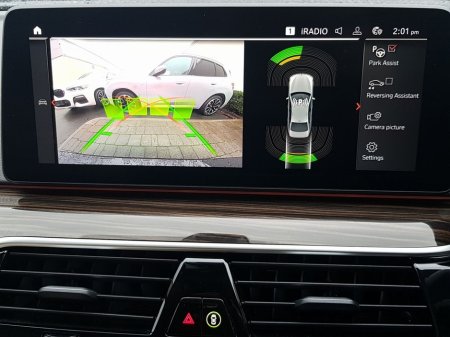 2023 BMW 5 Series 520d SE €46,995 thumbnail