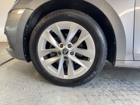 2024 Skoda Octavia - thumbnail 18