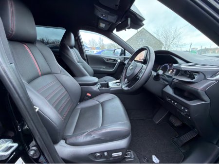 2024 Toyota Rav4 4X4 PHEV - Platinum Modelista - New model €48,940 thumbnail