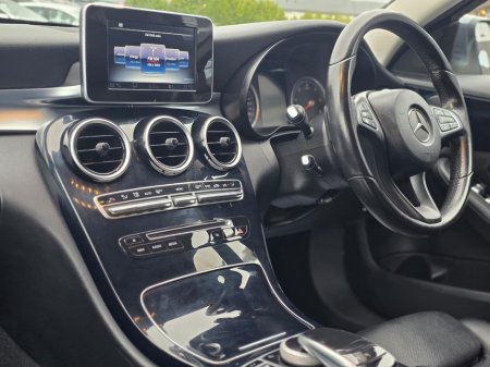 2016 Mercedes-Benz C Class C SERIES D SE 4DR AUTO €18,950 thumbnail