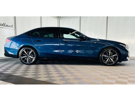 2025 BMW 5 Series M SPORT *AERO BODY KIT*