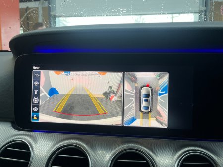 2019 Mercedes-Benz E Class - thumbnail 13