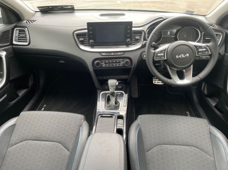 2021 Kia XCeed PHEV €19,950 thumbnail