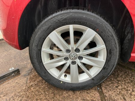 2015 Volkswagen Polo - thumbnail 9