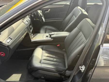 2013 Mercedes-Benz E Class - thumbnail 13