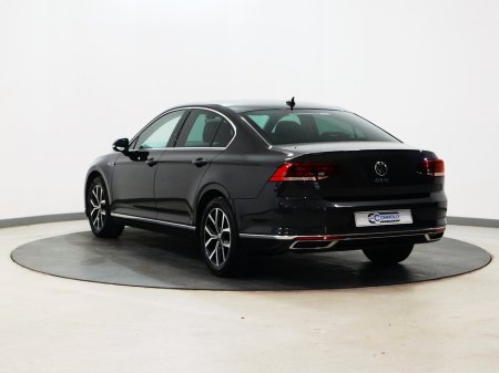 2021 Volkswagen Passat - thumbnail 5