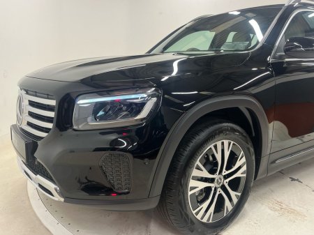 2025 Mercedes-Benz GLB - thumbnail 12