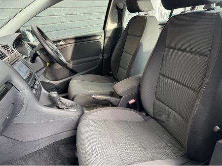 2012 Volkswagen Golf 1.2 TSI AUTO 5DR €8,995 thumbnail