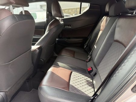 2018 Toyota C-HR - thumbnail 7