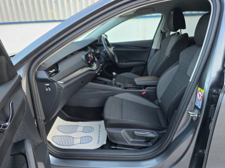 2022 Skoda Octavia - thumbnail 23