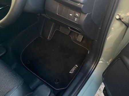 2025 Honda HR-V E HEV Advance €42,995 thumbnail