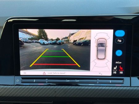 2023 Volkswagen Golf R-LINE 1.5 MHEV PETROL AUTO 5 DOOR €33,995 thumbnail