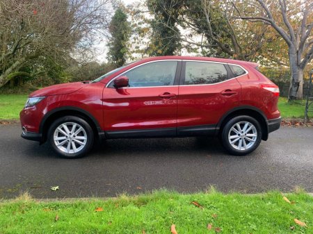 2015 Nissan Qashqai 1.5 DSL SV 4DR €9,495