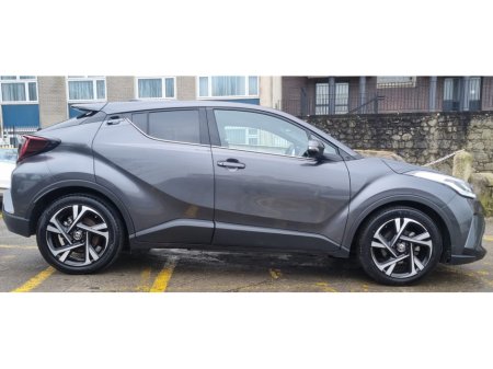 2023 Toyota C-HR HYBRID SPORT 4DR AUTO €25,950 thumbnail