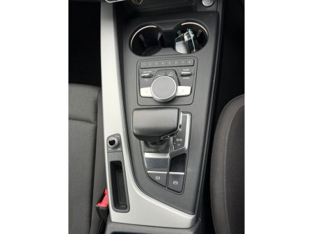 2016 Audi A4 - thumbnail 16