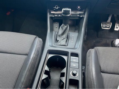 2020 Audi Q3 2020 AUDI Q3 35TDI QUATTRO S LINE 2.0 AUTOMATIC / CRUISE CONTROL / 360° PARKING CAMERA / ELECTRIC HEATED SEATS / PADDLE SHIFTERS / APPLE CARPLAY thumbnail