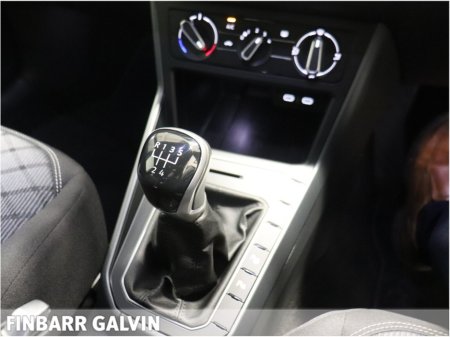 2025 Volkswagen Polo R-LINE 75 1.0 TSI 95HPM5F €25,750 thumbnail