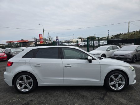 2019 Audi A3 ( 192 )1.4 TFSI LEATHER PACK VIRTUAL COCKPIT - NAVIGATION -CARPLAY ANDROID AUTO  - REVERSING CAMERA / PARKING SENSORS - DRIVE MODE €23,500 thumbnail